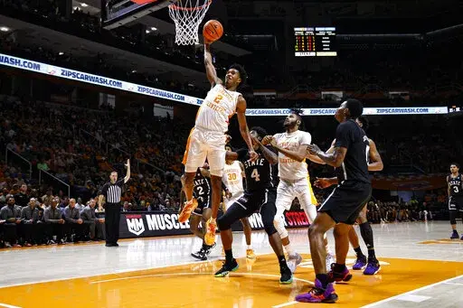 Tennessee forward Julian Phillips (2) shoots during the second half of the team's NCAA college basketball game against Mississippi State, Tuesday, Jan. 3, 2023, in Knoxville, Tenn. (AP Photo/Wade Payne)