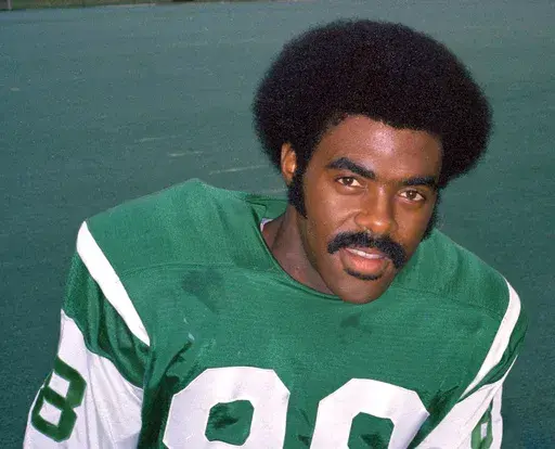 New York Jets NFL football wide receiver Richard Caster poses for a photo in New York, 1971. Former Jets tight end and wide receiver Caster, who was selected for three Pro Bowls during his 13-year NFL career, has died. He was 75. Family representative Kenny Zore confirmed Caster died in his sleep at his home on Long Island, N.Y., Friday, Feb. 2, 2024, after a long illness. (AP Photo/Harry Harris, File)